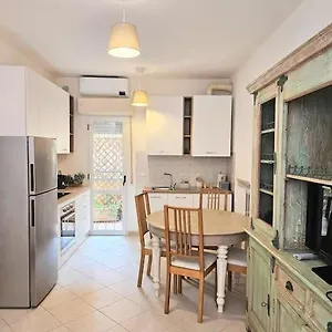https://a-casa-di-grazia-e-franco.riccione-hotels.org