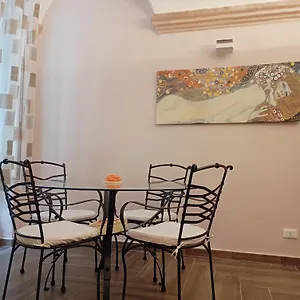 https://una-volta-a-vela.hotelitalianriviera.com